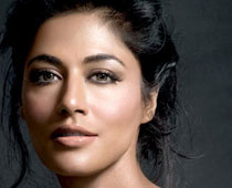 Chitrangada Plays Sexy Mutant In Krissh 2