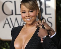 Heavily Pregnant Mariah Carey Poses In Nude