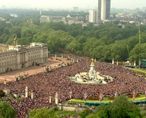 Over 24 Million Brits Tuned In To Watch William-Kate Marry