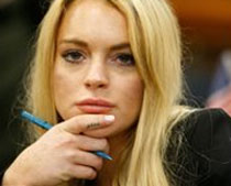 Lindsay Lohan Boycotts Glee