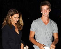 Schwarzenegger's Son Swears Loyalty To Family