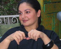 Pooja Bhatt Declines Bigg Boss 5 Offer