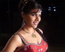 Bengali Model To Sizzle In Item Number A La Munni