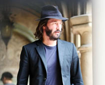 Keanu Reeves Dating A Mystery Woman?