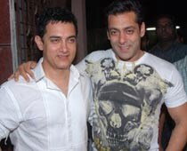 Why Aamir, Salman can't ever do a film together Why Aamir, Salman can't ever do a film together