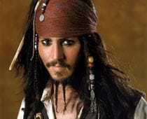 Johnny Depp signs Pirates 5, Reports