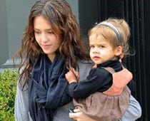 Jessica Alba takes it easy for her new baby