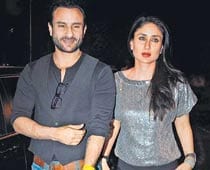 Saif Ali Khans permanent Tattoo of wife Kareena in hindi on full  display as he tries his hands on his new Jee  Relationship timeline  Relationship Love story