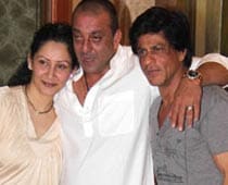 SRK gushes about Sanjay's twins