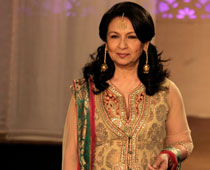 For the first time, ghagra clad Sharmila walks the ramp