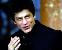 On Twitter, SRK hits one million