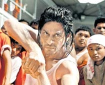 Gauri likes clean-shaven Shah Rukh