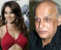 Bipasha patches up with the Bhatts?