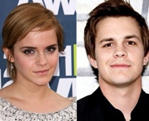 Emma Watson dating Johnny Simmons?