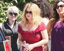 Jessica Simpson expecting a baby girl?