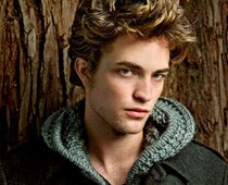 Robert Pattinson tops the sexiest men poll