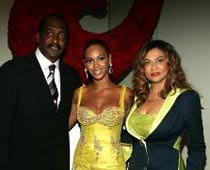 Beyonce's parents to get divorce