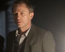 Want to present normal Mikael in 'The Girl...': Daniel Craig