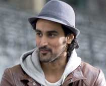  Response to <i>Don 2</i> better than expected: Kunal Kapoor