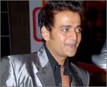 Bhojpuri actors don't welcome change, says Ravi Kishan