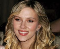 Scarlett Johansson to focus on directorial debut