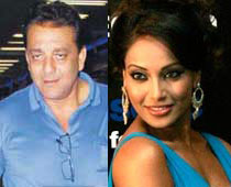 Sanjay Dutt, Bipasha to star in Hindi remake of Bengali film