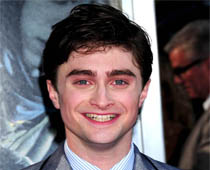 Daniel Radcliffe's <i>Woman In Black</i> to release in India on Feb 10