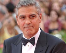 George Clooney wins best actor award