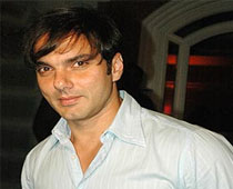 Sohail Khan returns as <I>Comedy Circus</i> judge