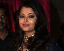 Aishwarya attends Riteish, Genelia's reception