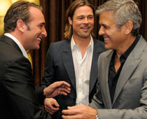 Clooney, Pitt, other pals gather for Oscar lunch 