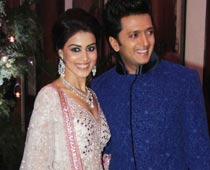 Bollywood galore at Riteish-Genelia sangeet