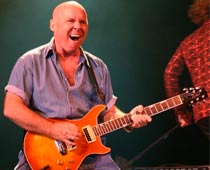 Rock guitarist Ronnie Montrose dies