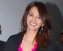 Diana Hayden to launch fitness book