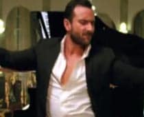 <i>Pungi</i> song from Agent Vinod a copy?