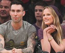 Adam Levine splits with model girlfriend