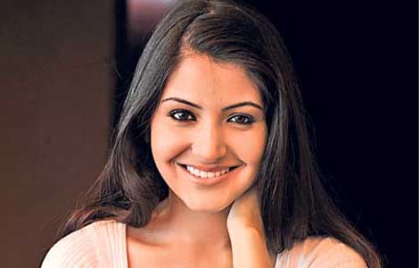 I'm lucky to work with Shah Rukh again: Anushka