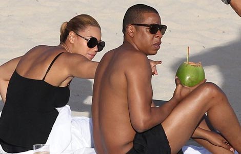 Beyonce, Jay-Z take daughter on her first vacation