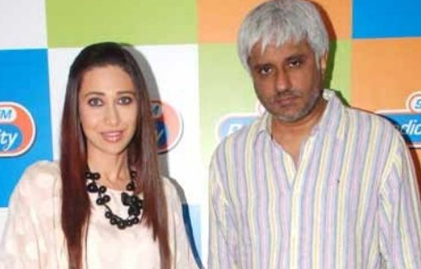 Vikram Bhatt has a crush on Karisma Kapur