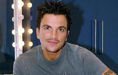 Peter Andre spreads cancer awareness