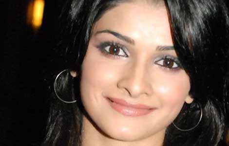 I'm in an experimental phase, says Prachi Desai