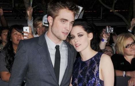 Robert and Kristen can't appear together at red carpet events