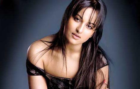 Sonakshi Sinha all set for her first item number