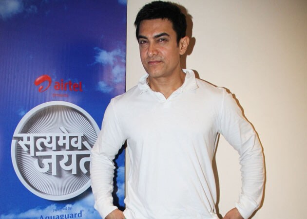 Aamir Khan's TV debut in <i>Satyamev Jayate</i> gets a thumbs up from Bollywood