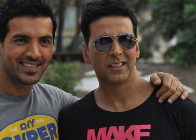 Akshay Kumar pens a touching note for buddy John Abraham