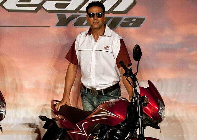 Akshay's new gig: Endorsing motorbikes