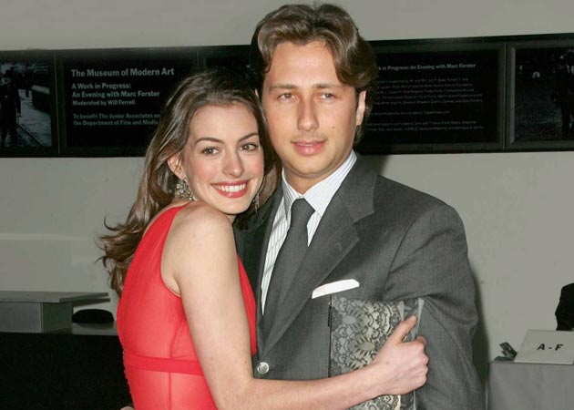 Anne Hathaway's ex-beau to be released from prison tomorrow 