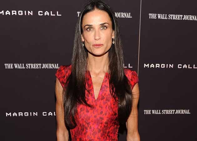 Demi Moore signs new film Very Good Girls