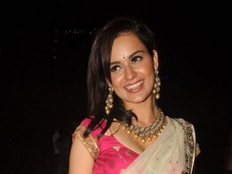 Kangana Ranaut to play the <i>Queen</i> Kangana Ranaut to play the <i>Queen</i>