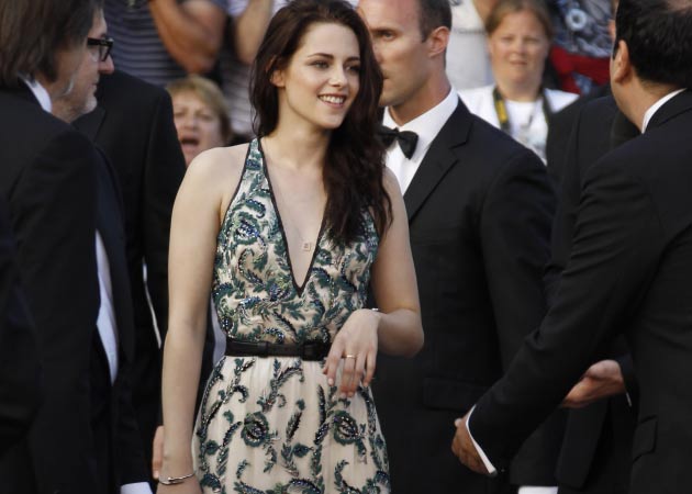 Kristen Stewart wanted to go topless for <i>On The Road</i>